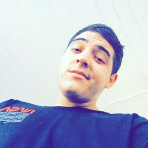 Meet your Posher, Anthony